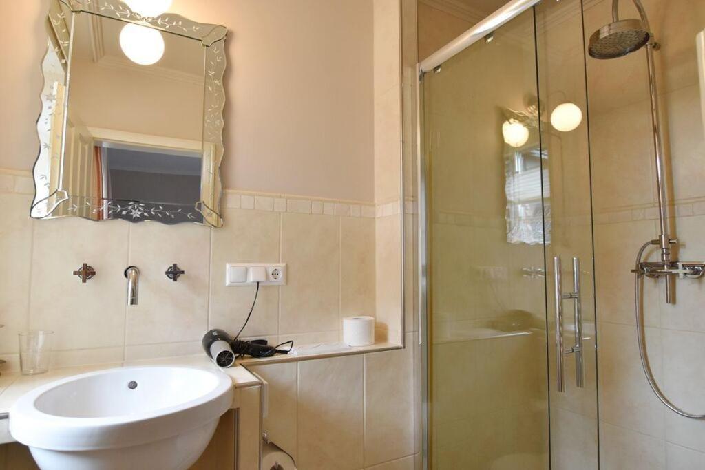 Gaadt, App 1 Apartment *